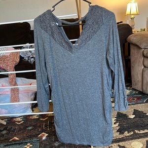 Maurice’s Grey 3/4 sleeve shirt